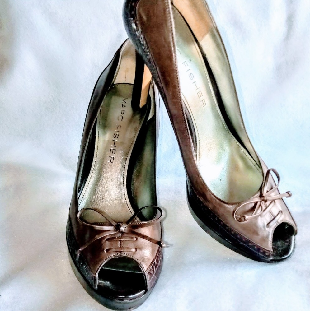 Size 9 Marc Fisher Brown Leather Peek Toe Heels